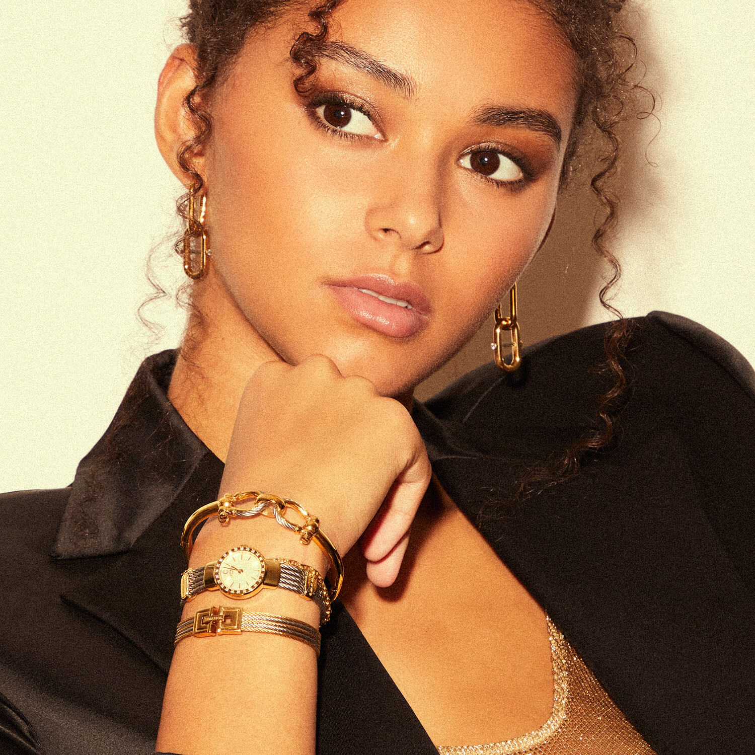 ST TROPEZ, 20MM, QUARTZ CALIBRE, MOTHER-OF-PEARL DIAL, YELLOW GOLD PVD WITH 24 DIAMONDS BEZEL, STEEL CABLE BRACELET - Charriol Geneve - Watch