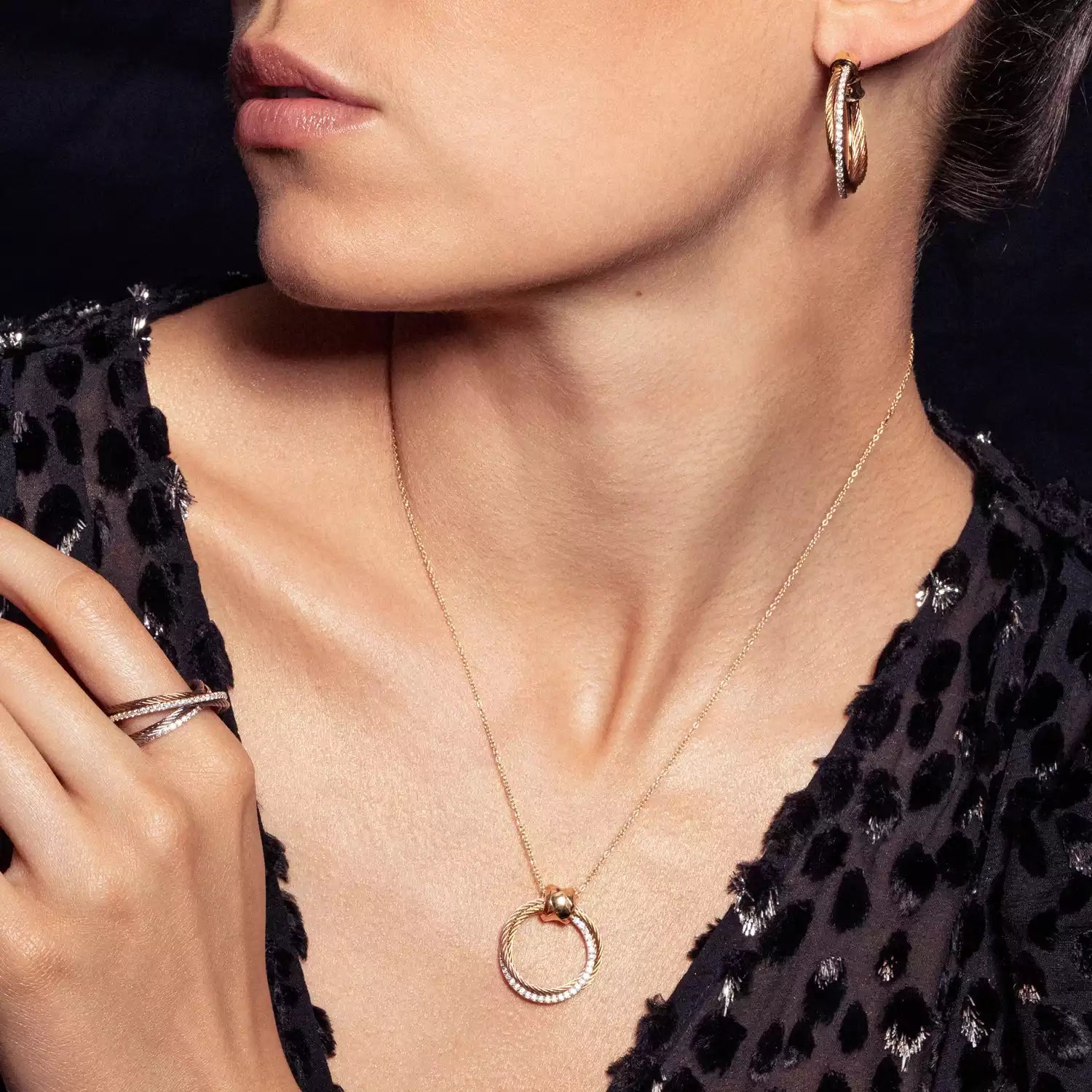 Celtic Triquetra kuwintas - Charriol Geneve - kuwintas at mga pendant