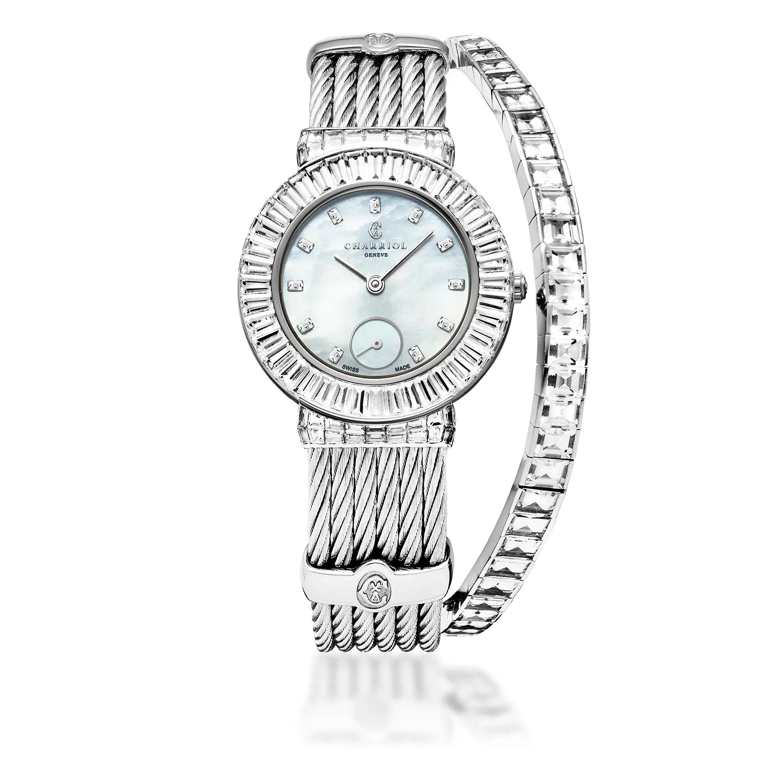 ST TROPEZ ICON, 30MM, KUWARTS KALIBRE, INA-NG-PERLAS NA MAY 11 DIAMONDS BAGETS, BUONG DIAMONDS BAGETS BEZEL, BAKAL CABLE NA MAY DIAMONDS BAGETS BRACELET - Charriol Geneve - Panoorin